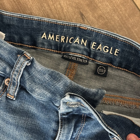 AE Curvy High Rise Skinny Kick jeans - Picture 2 of 7